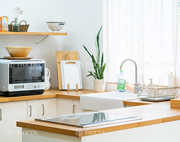 コテージ内観。キッチンの様子